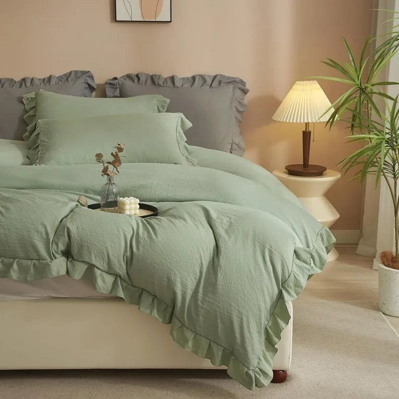 Soft Cotton Modern Bedding Set